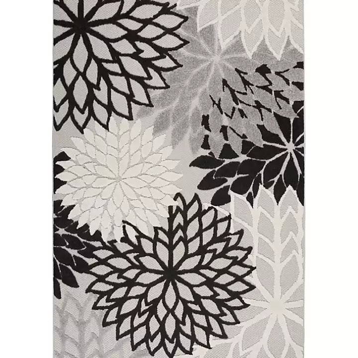 Hot Black and White Floral Outdoor Area Rug, 5x7 Outdoor Rugs