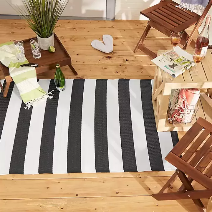 Online Black and White Rugby Stripe Outdoor Area Rug, 5x8 Outdoor Rugs