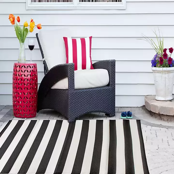 Online Black and White Rugby Stripe Outdoor Area Rug, 5x8 Outdoor Rugs