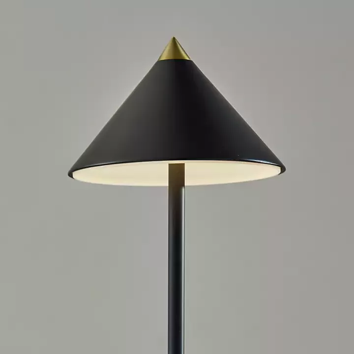 Fashion Metal Cone Shade Cordless Table Lamp Outdoor Lighting
