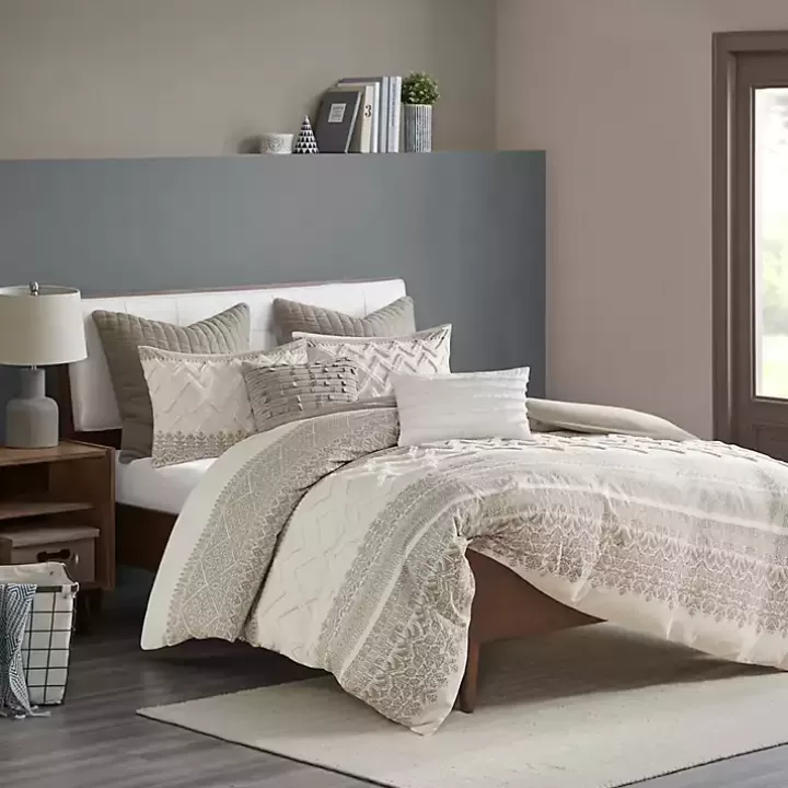 Outlet and White 3-pc. Full/Queen Duvet Set Duvets