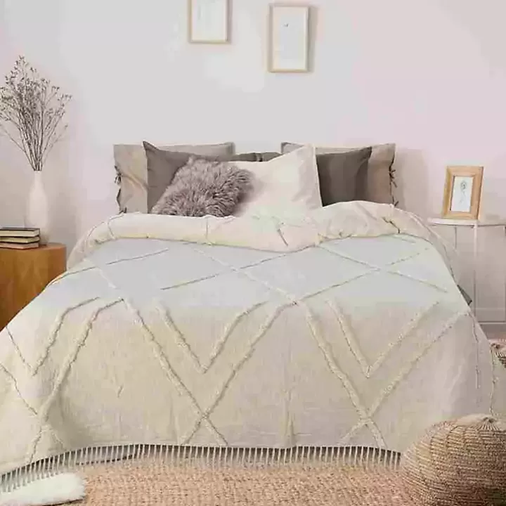 Hot Geometric Queen Coverlet Bedspreads & Coverlets