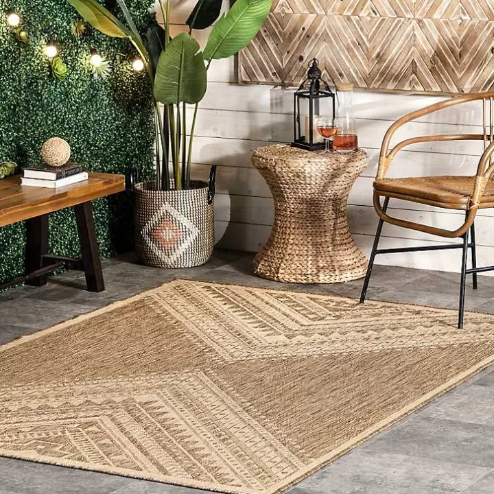 Sale Landy Aztec Outdoor Rug, 8x10 Outdoor Rugs